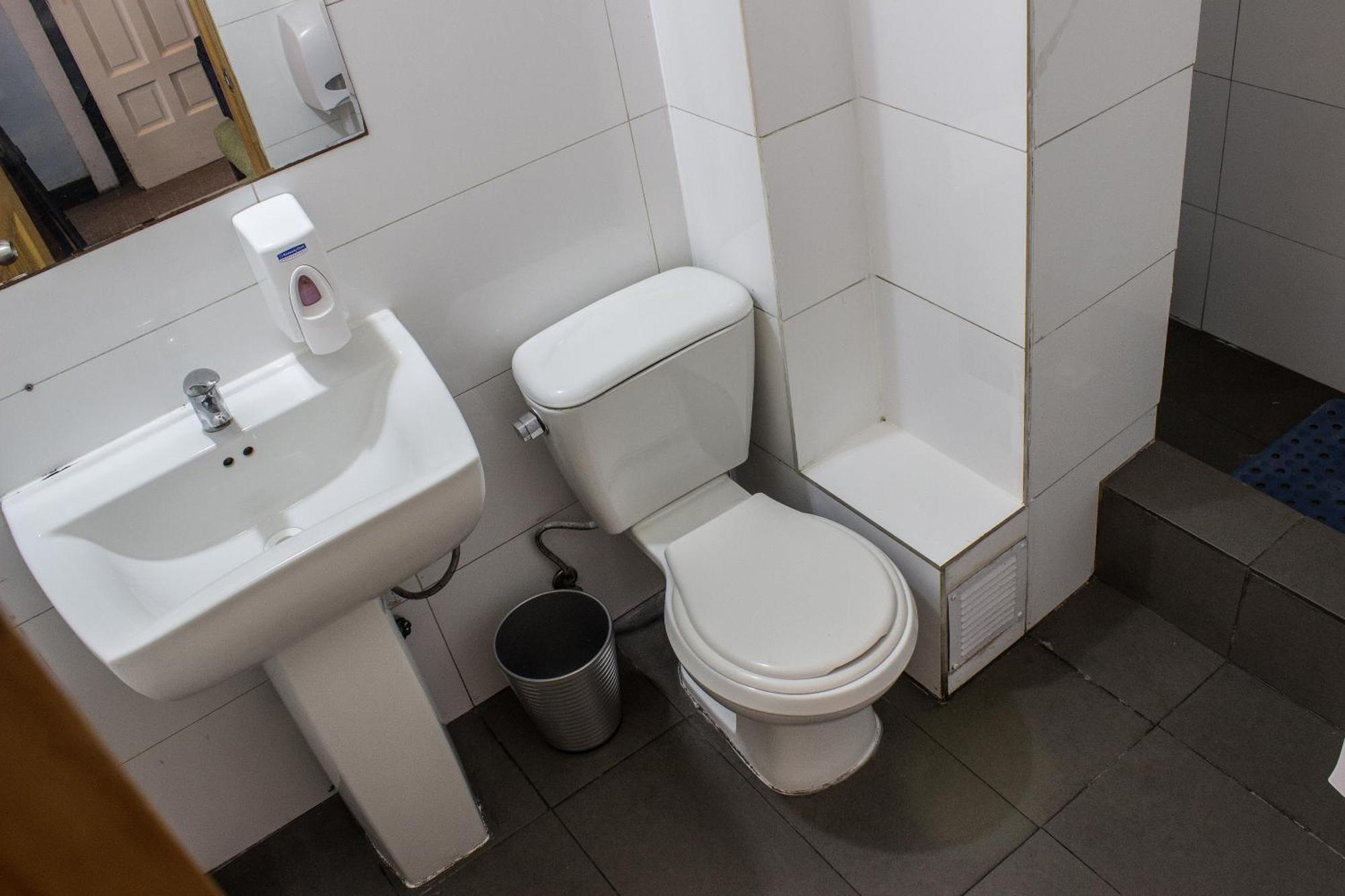 Double Room Private Bathroom