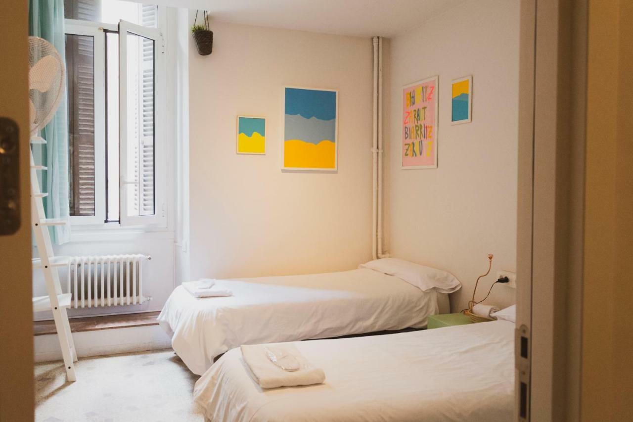 Twin Room,704941420:JPEG