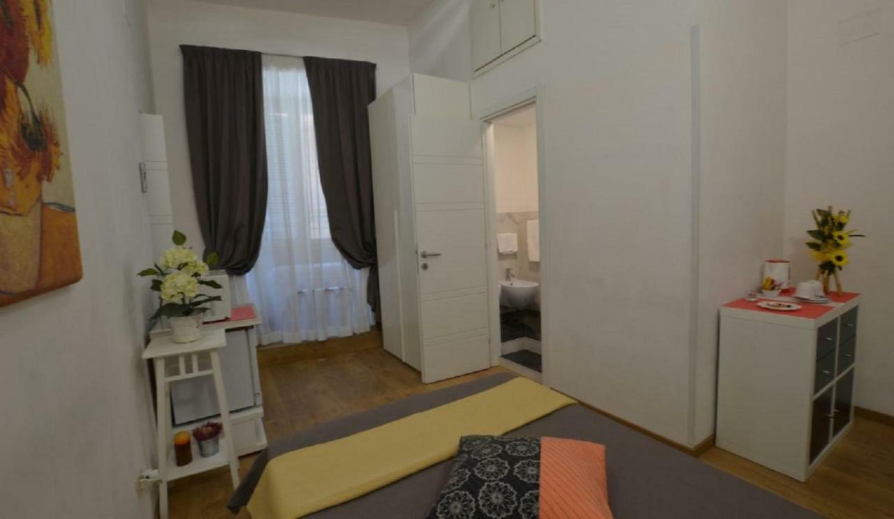 Family Room,830125799:JPEG