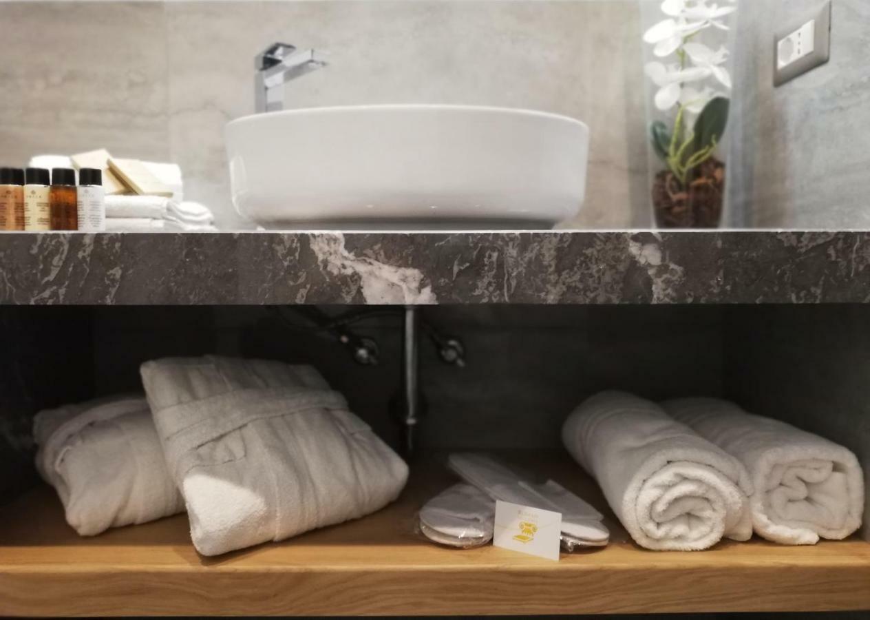 Junior Suite Hot Tub