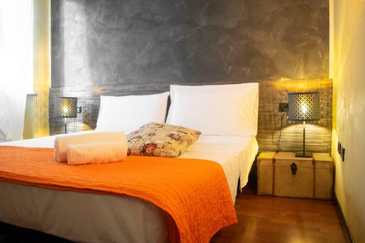 Two Connecting Rooms - Historical Building,1259813656:JPEG