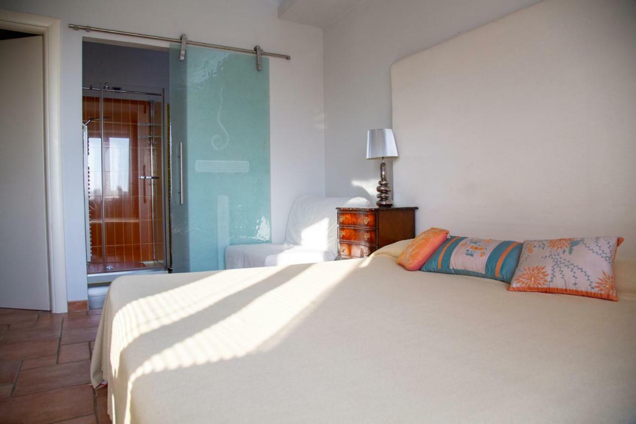 Double or Twin Room Garden View