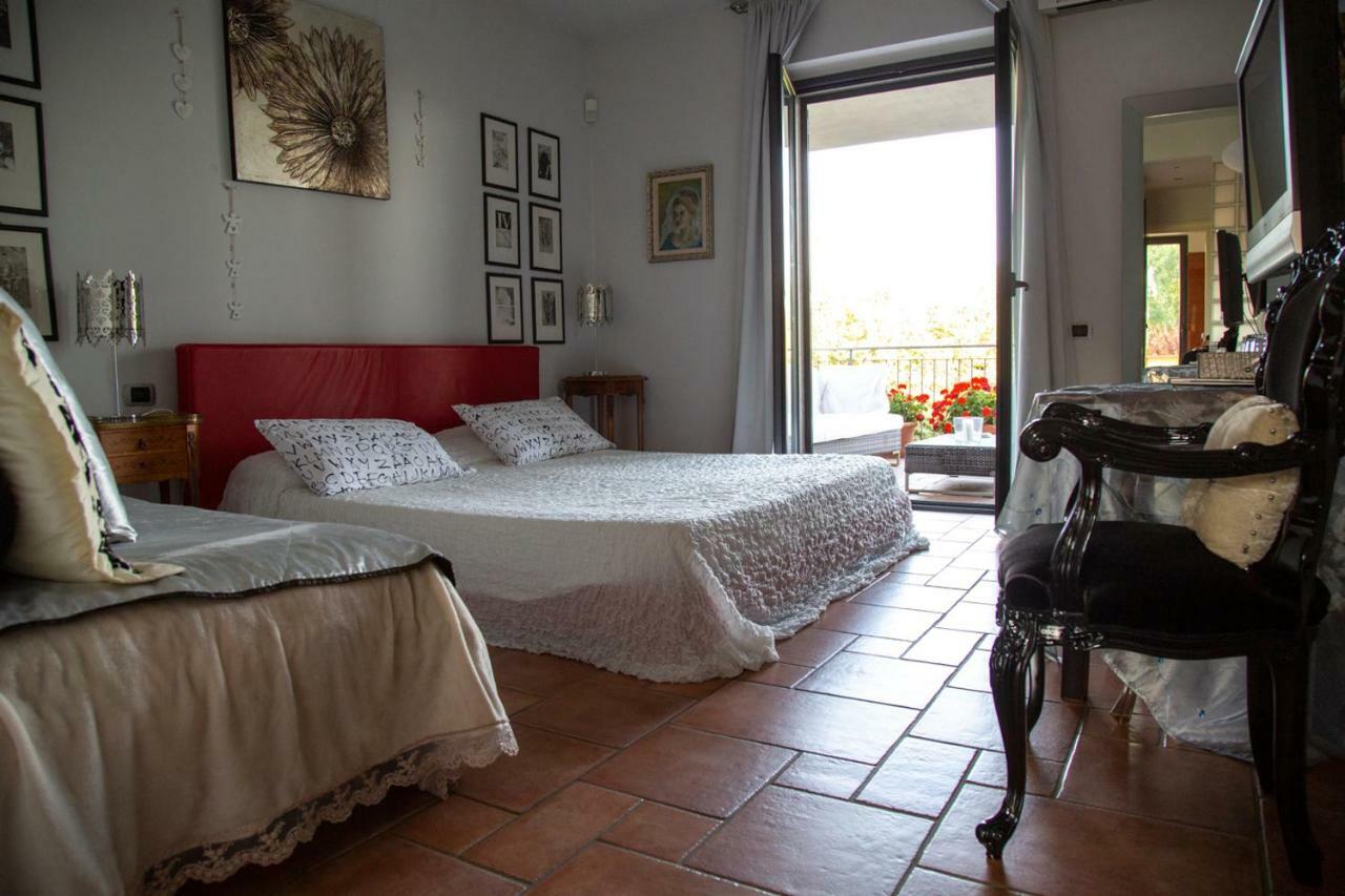 Suite con vasca doccia e balcone