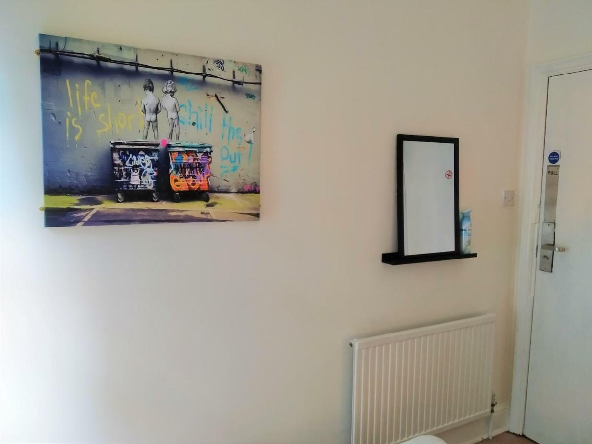 Double Room,1652770165:JPEG