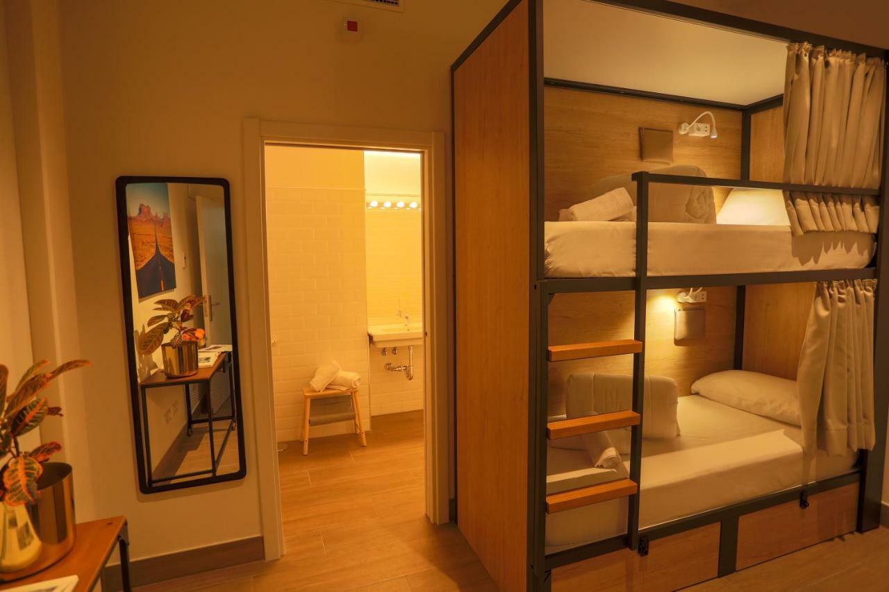 Bed 4-Bed Mixed Dormitory Room,820651664:JPEG
