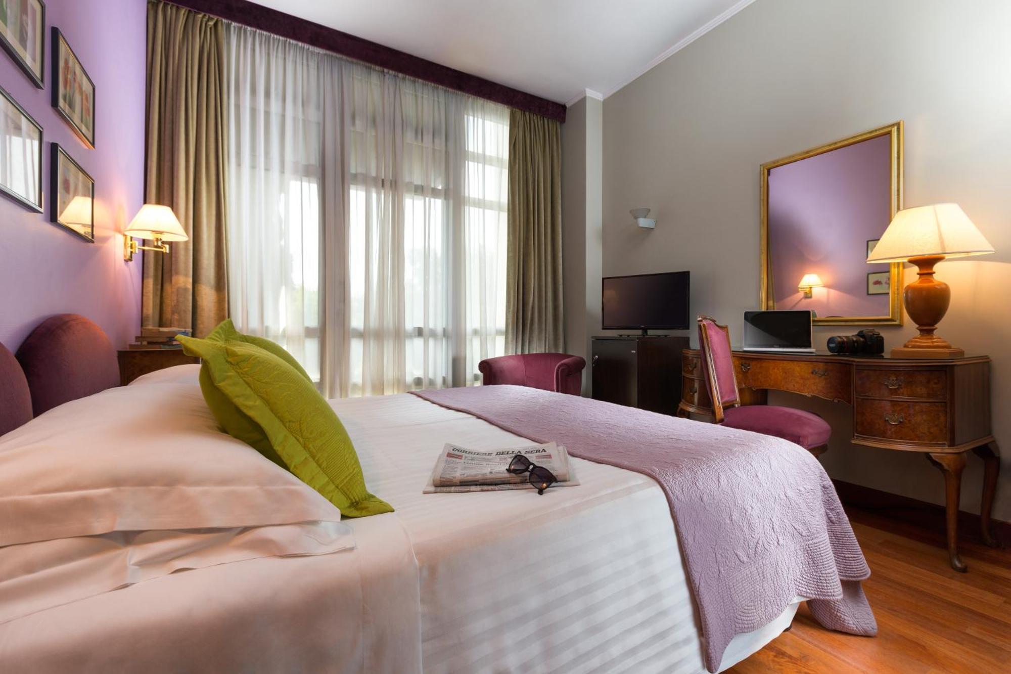 Double or Twin Room,1278356329:JPEG