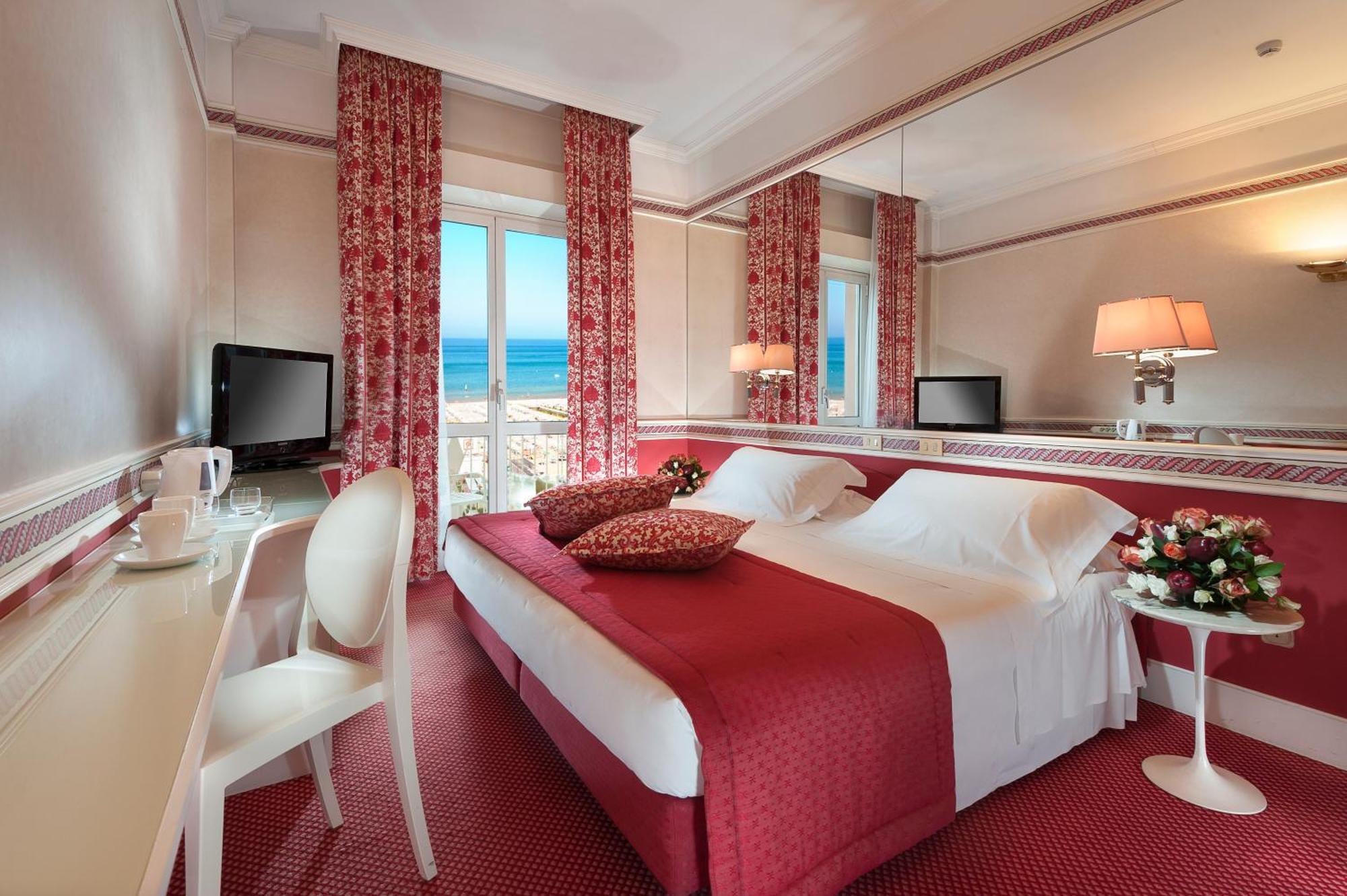 Double or Twin Room Sea View Balcony,681359151:JPEG