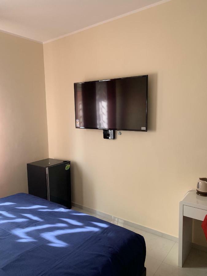 Small Twin Room,838948790:JPEG