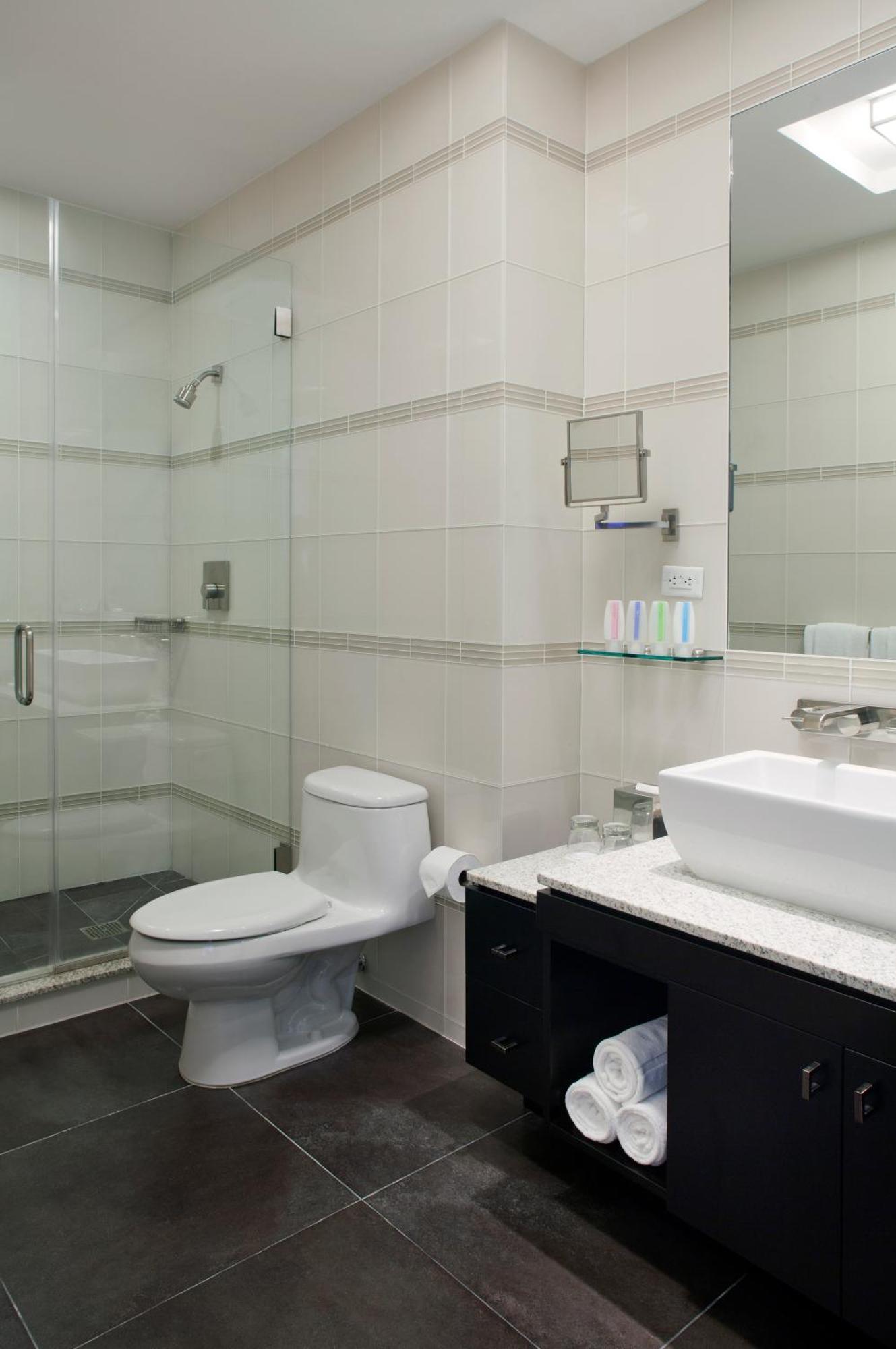Accessible Superior King Room,1370897852:JPEG