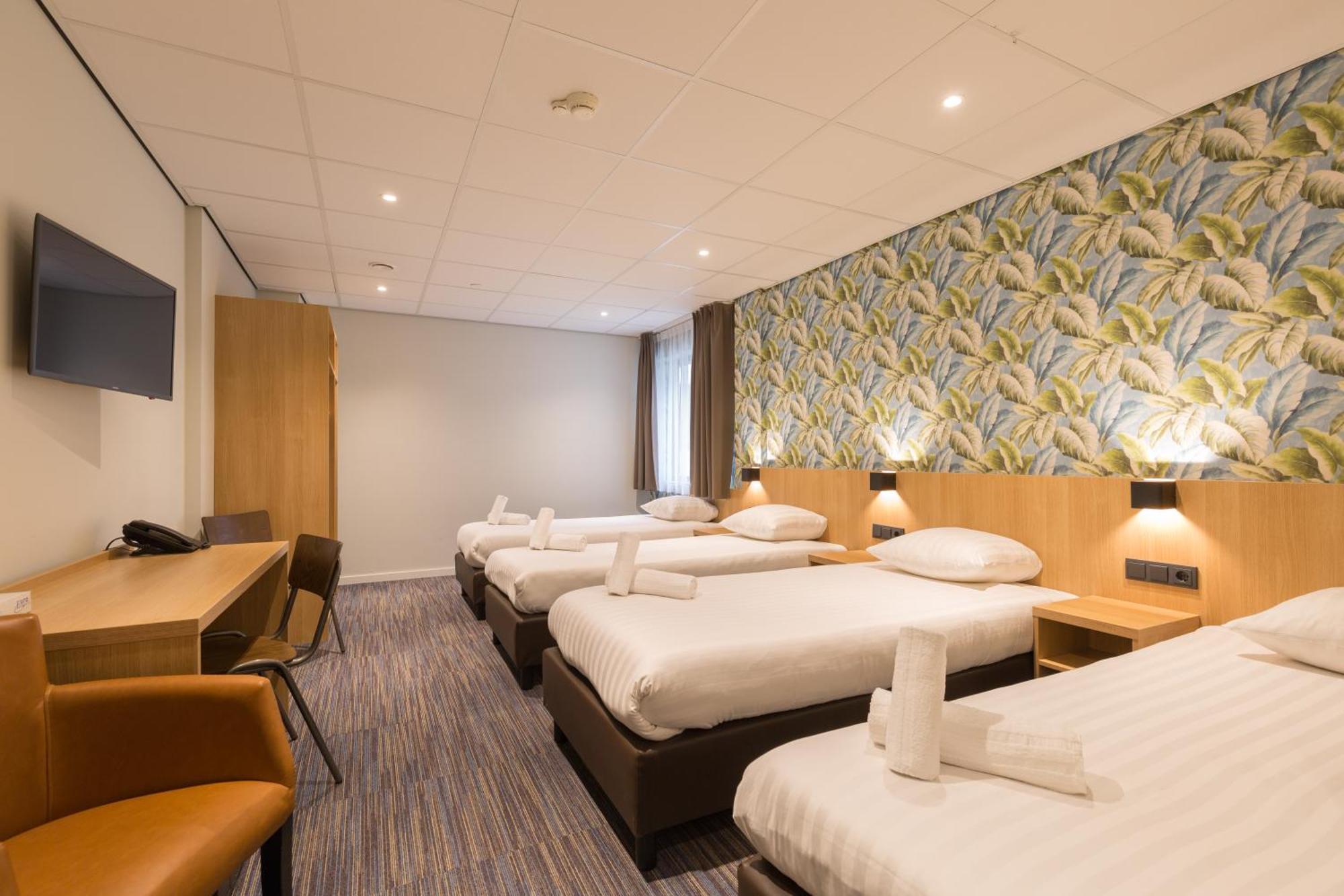 Comfort Quadruple Room,1438138891:JPEG