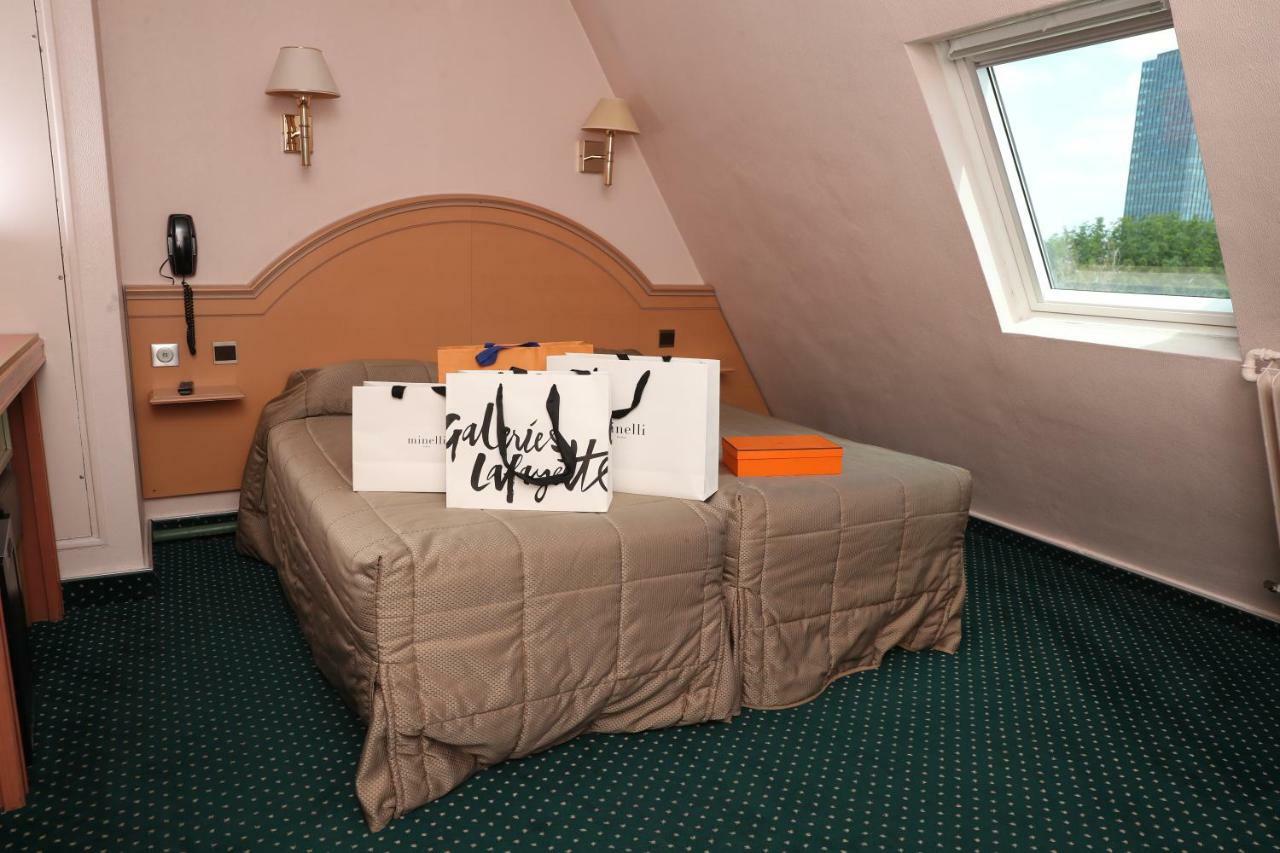Double Room,1432632445:JPEG