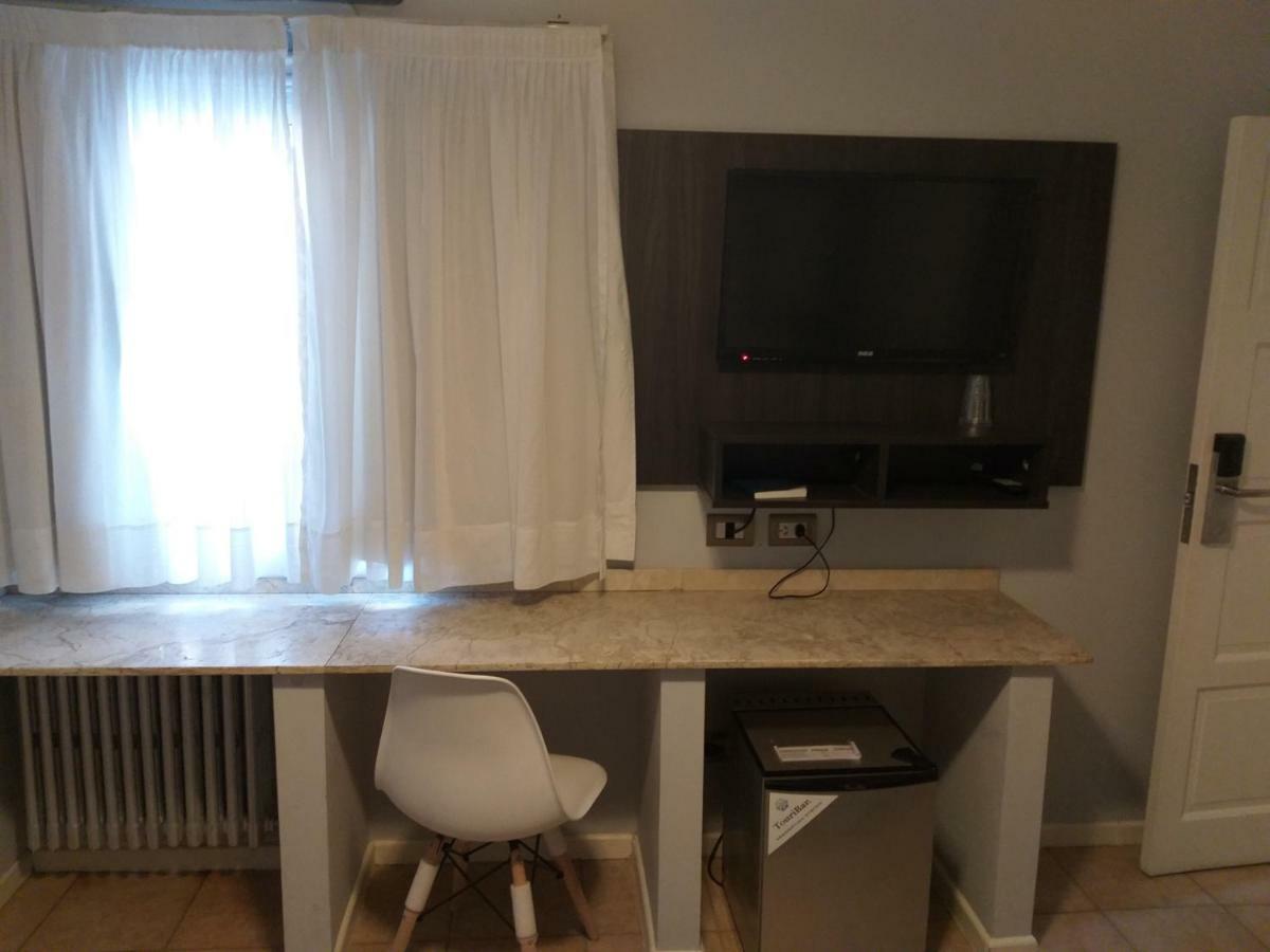 Budget Double Room,1039119451:JPEG