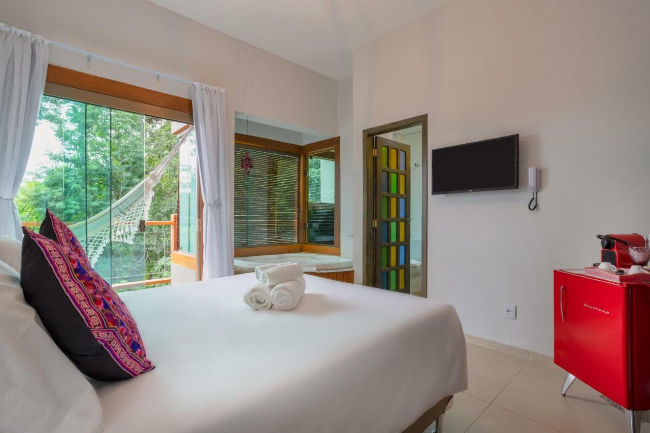 Quarto Duplo com Banheira de Hidromassagem
