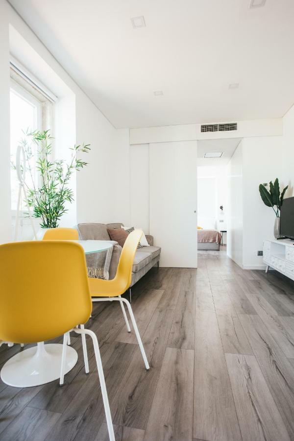 Superior One-Bedroom Apartment with Balcony and View,847953290:JPEG
