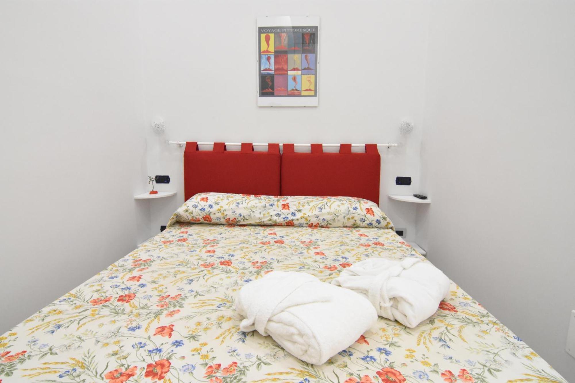 Double Room,1338890003:JPEG