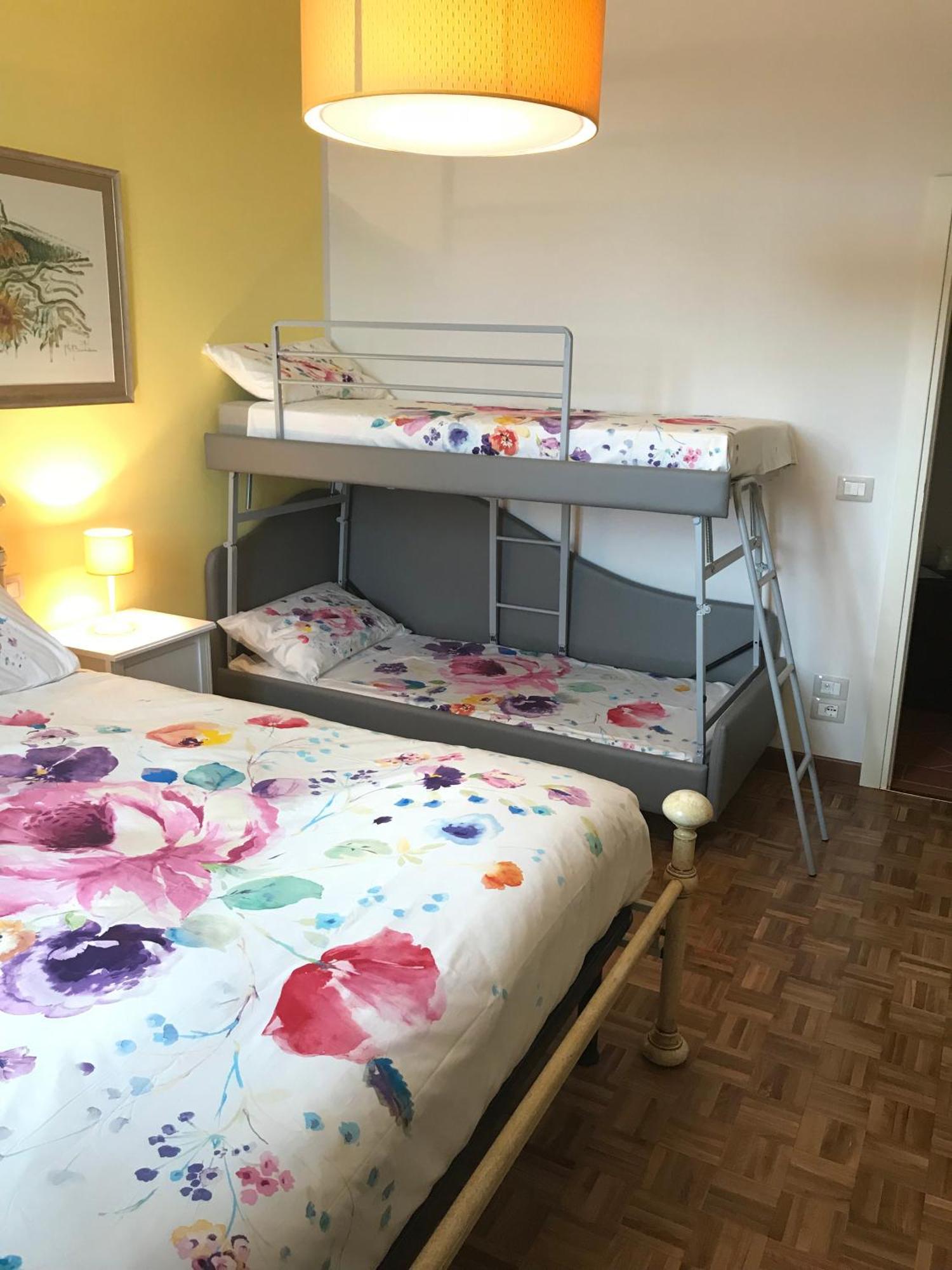 Camera Familiare con Bagno Privato
