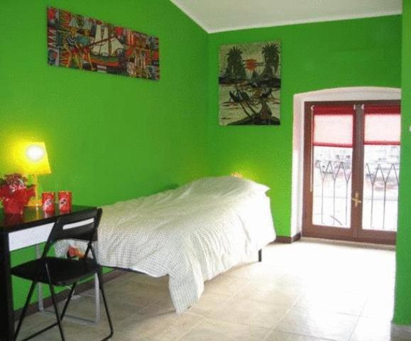 Twin Room,1580505351:JPEG