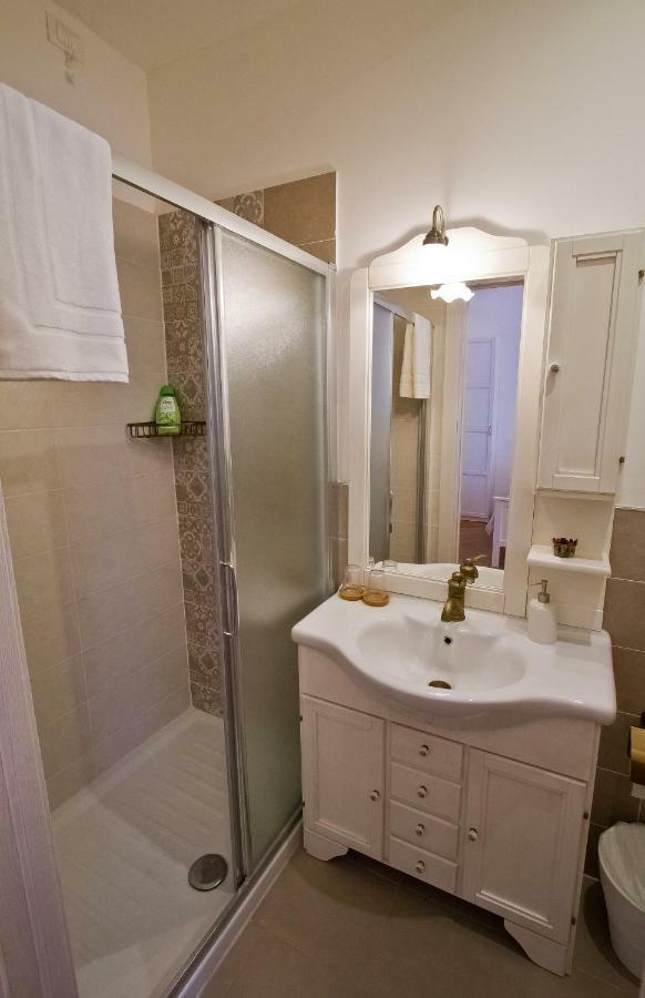 Triple Room Private Bathroom