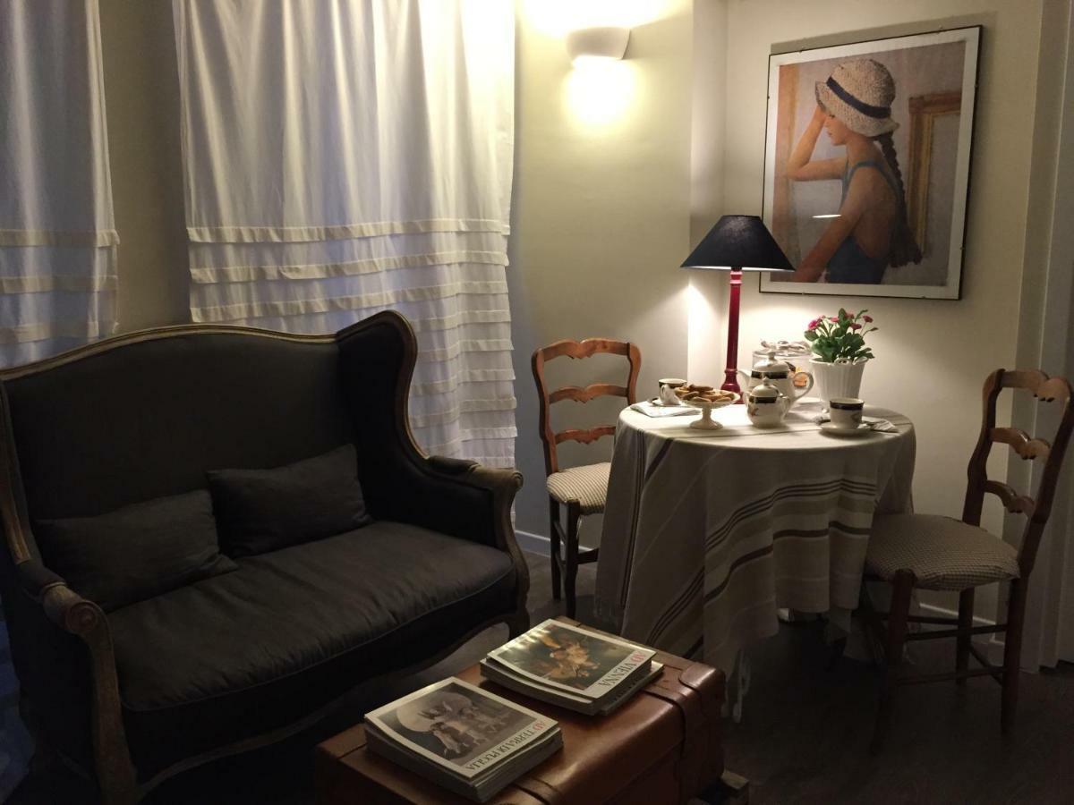 One-Bedroom Apartment,850785128:JPEG