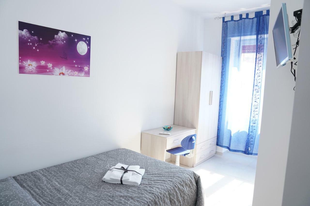 Single Room,850896059:JPEG