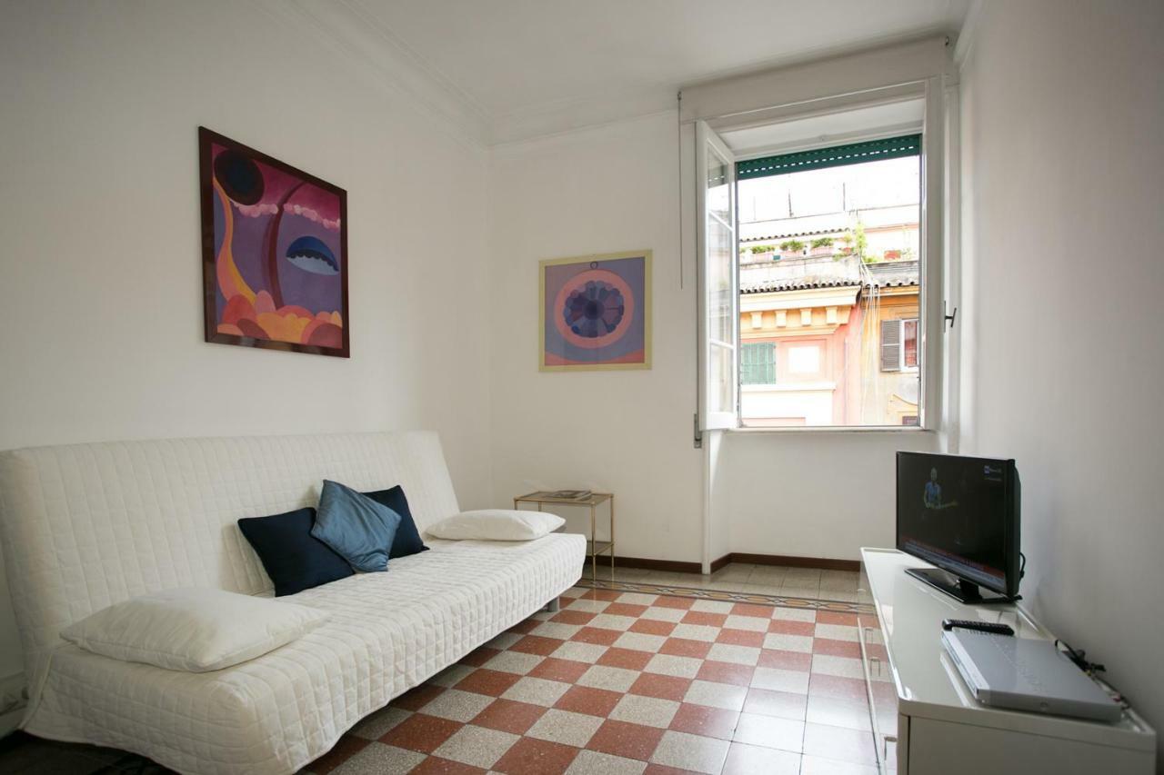 Two-Bedroom House,852232208:JPEG