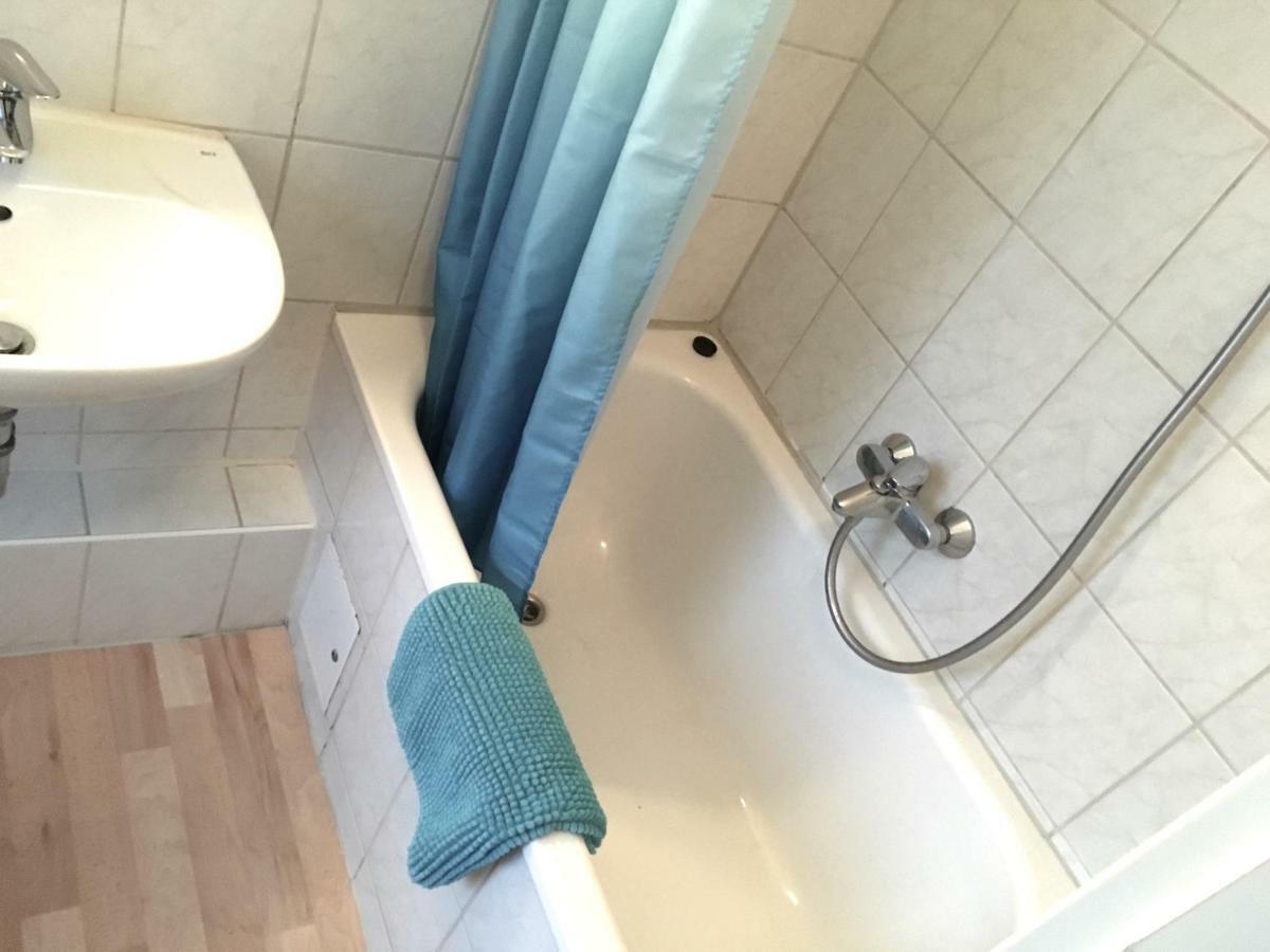 Large Double Room,855406733:JPEG