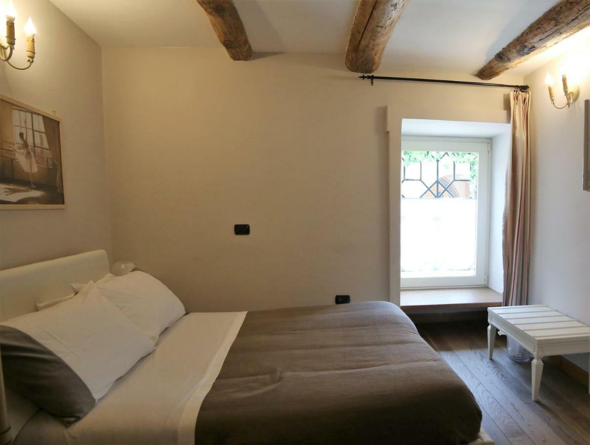 Two-Bedroom Suite,1581091817:JPEG