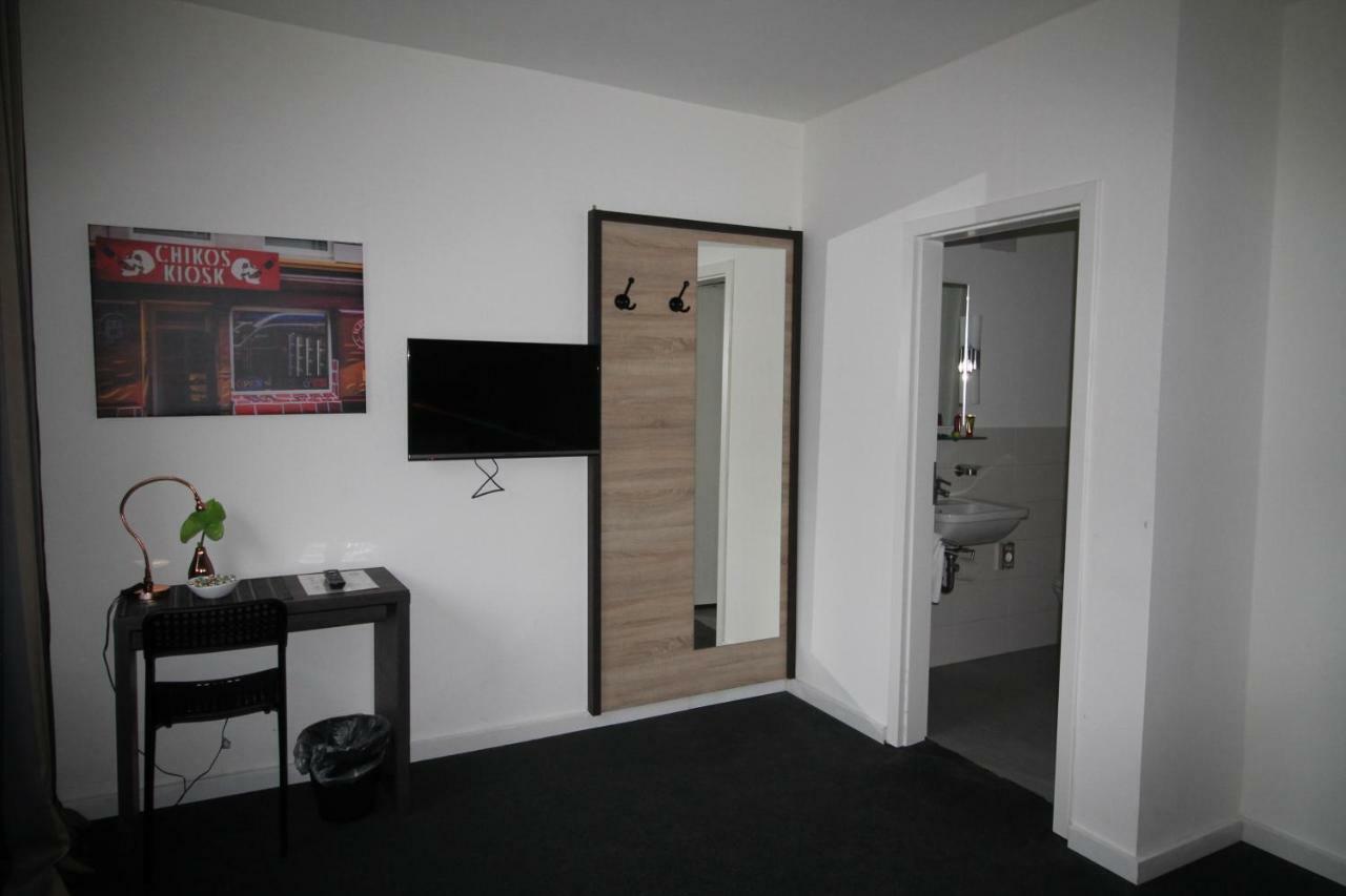Large Double Room