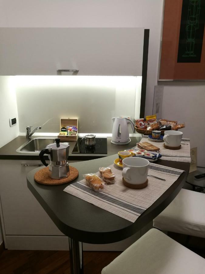 Family Studio,1203521959:JPEG