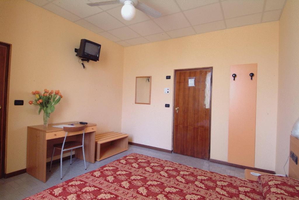Double or Twin Room Balcony,14584796:JPEG