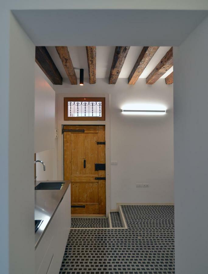 Large Double Room,861983480:JPEG