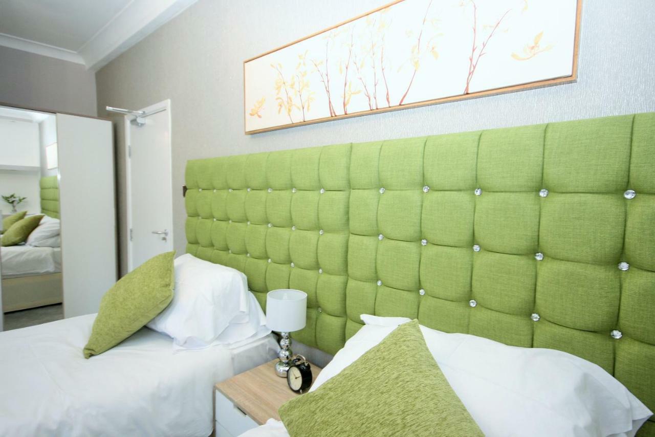 Superior Deluxe Double or Twin Room,862593764:JPEG