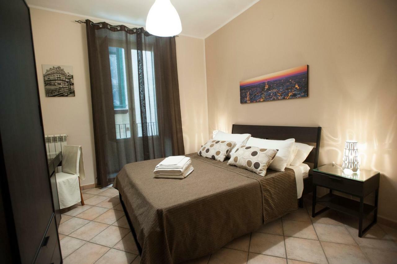 Deluxe Double Room (2 Adults + 1 Child),867051251:JPEG