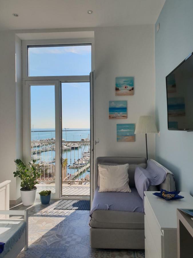 Deluxe Double Room Balcony Sea View,919294507:JPEG
