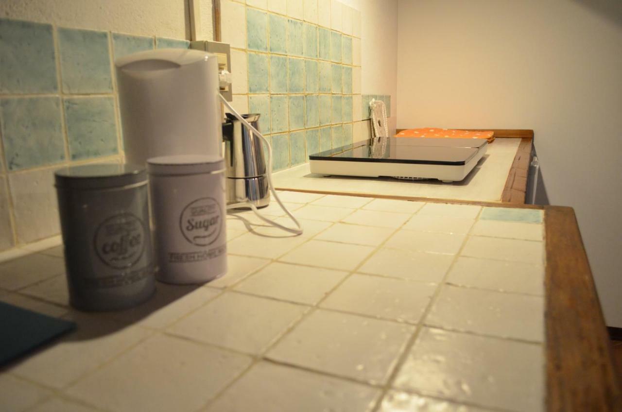 One-Bedroom Apartment,868825850:JPEG