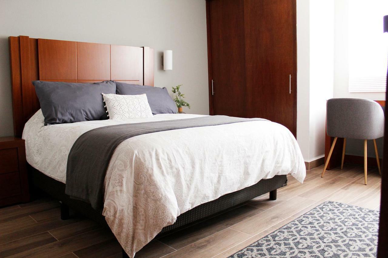 Large Double Room,870228161:JPEG