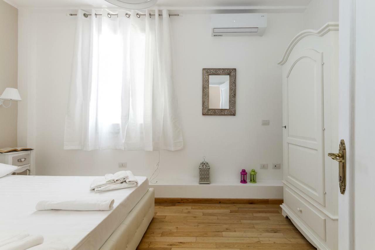 Double Room,1369319915:JPEG