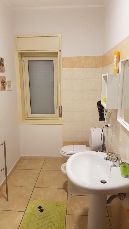 Twin Room Private Bathroom