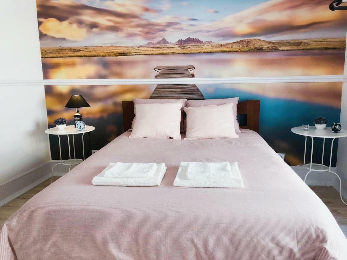 Double Room,877737341:JPEG