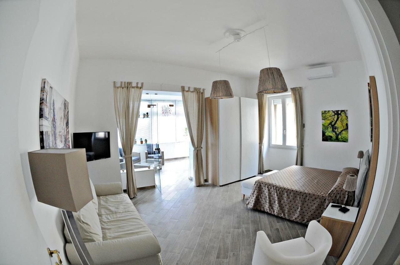 Suite Terrace,891651226:JPEG