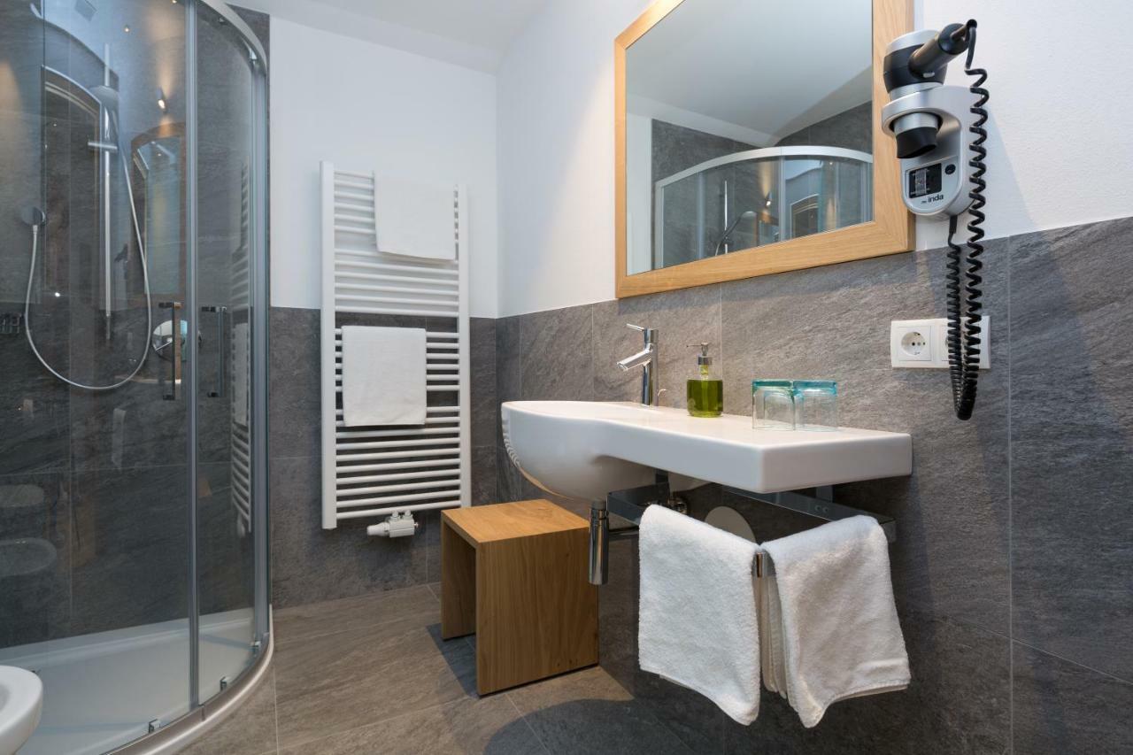 Standard Single Room,891723586:JPEG
