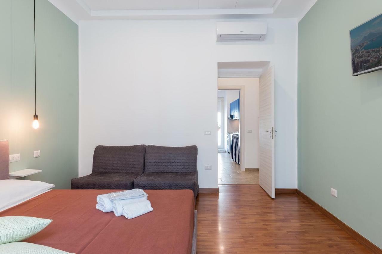 Camera Familiare con Balcone