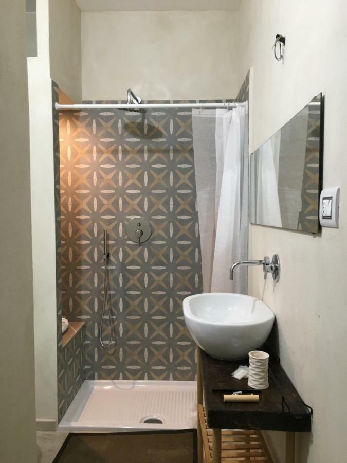 Comfort Triple Room Shower,891801652:JPEG