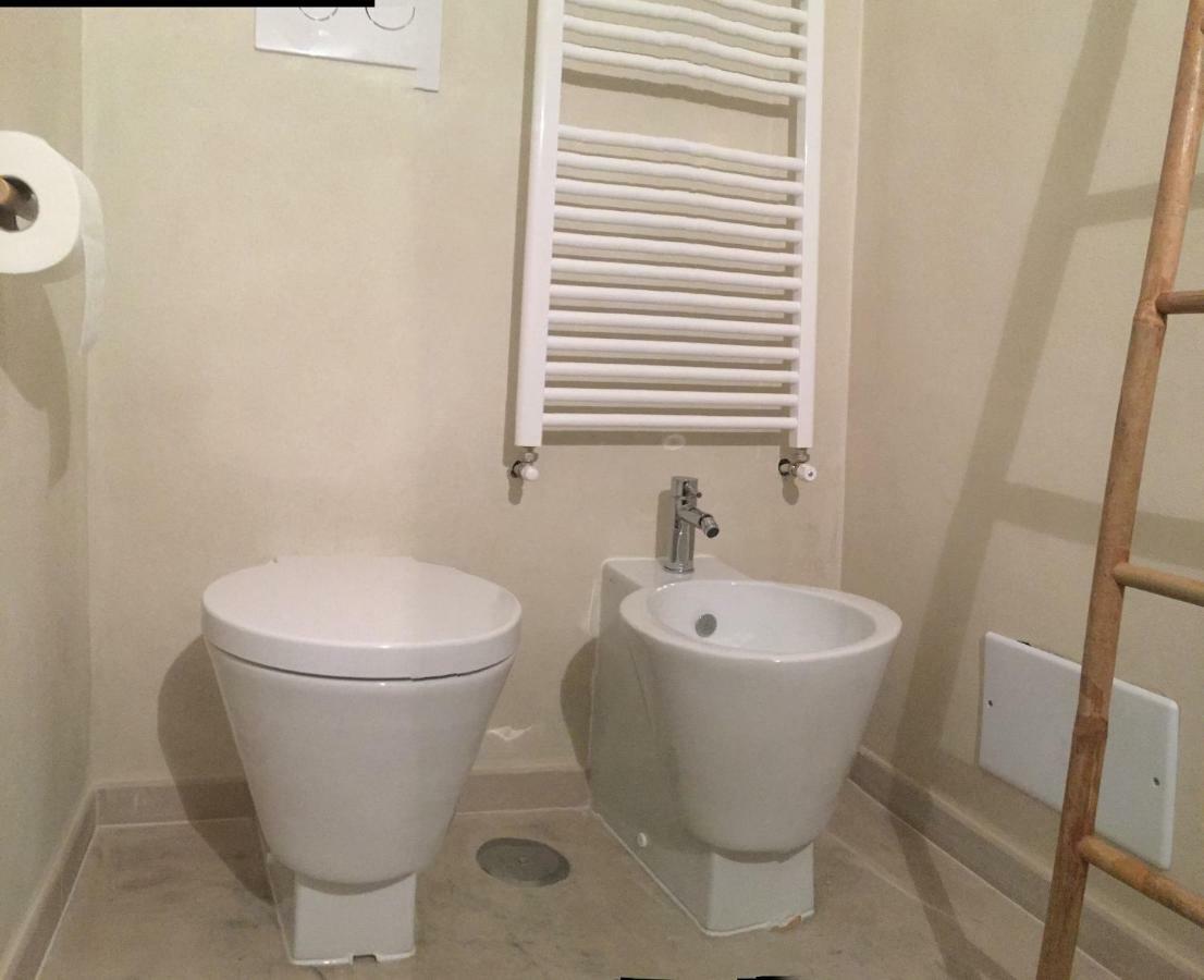 Superior Family Room,891832834:JPEG