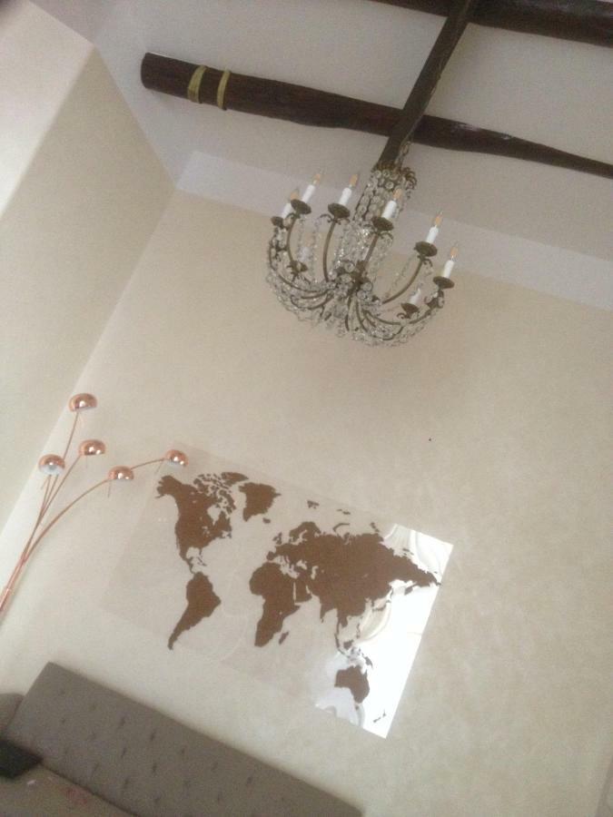 Quadruple Room Shower,1171377540:JPEG