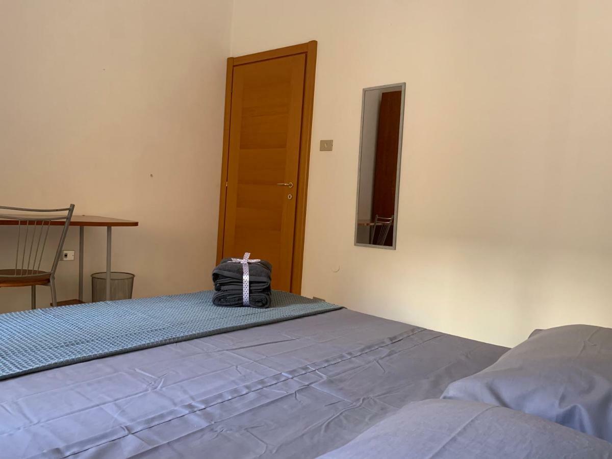 Standard Double Room,893274754:JPEG