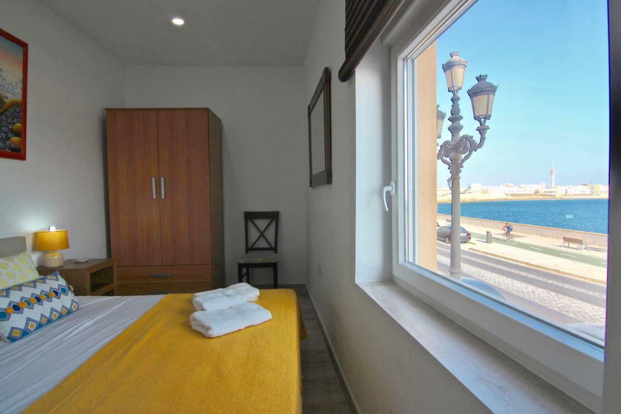 Deluxe Room,865123181:JPEG