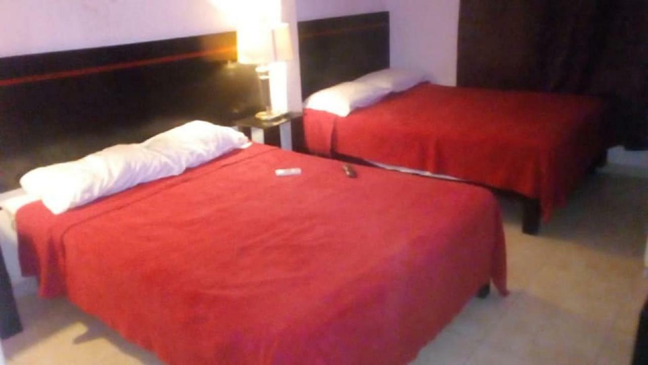 Habitación Doble Estándar con 2 camas dobles