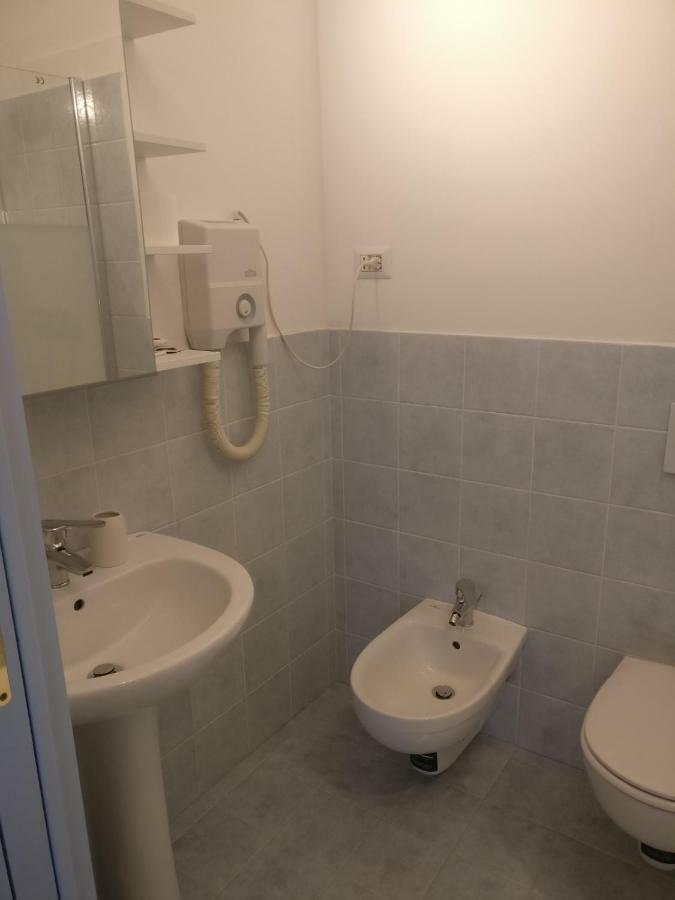 Double Room,1370398979:JPEG