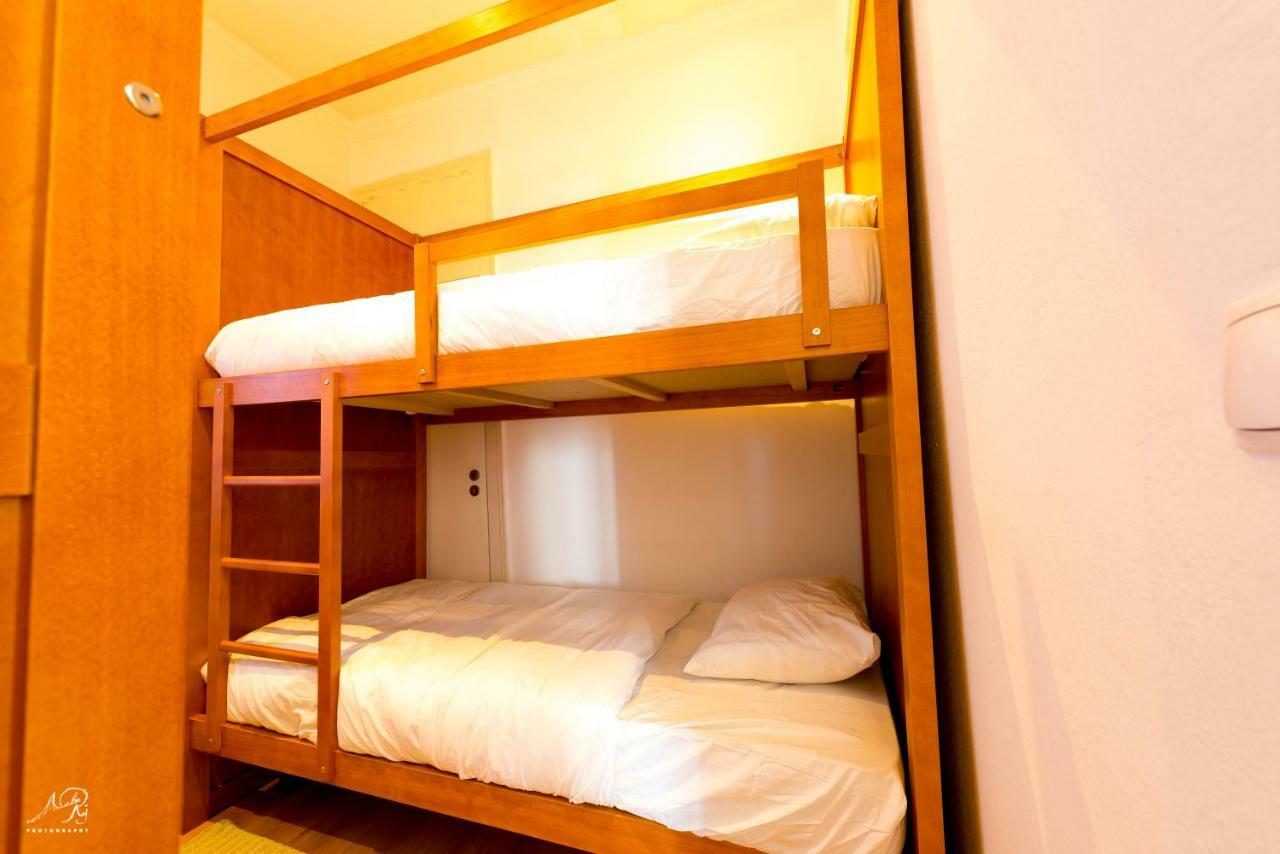 Bed in 4-Bed Female Dormitory Room,958599670:JPEG